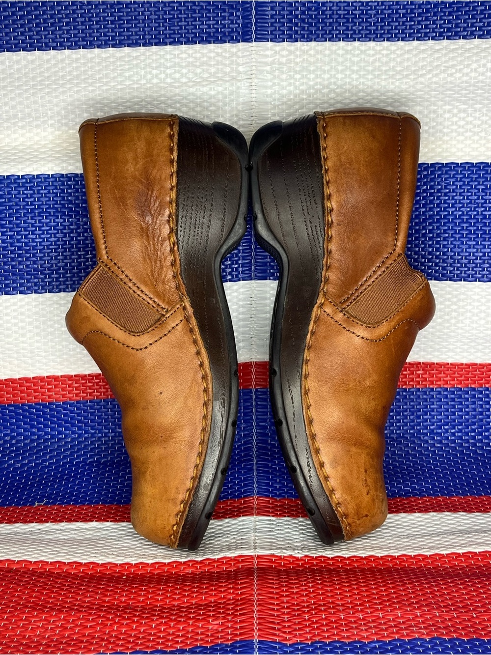 Klogs Professional Work Non Marking Slip Restiant Clogs - Women’s Size 8 Shoes - Picture 10 of 12